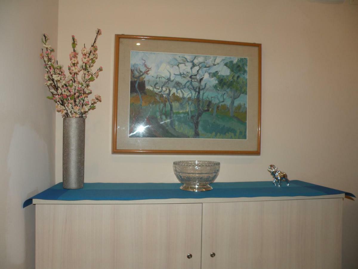 Bluedream Apartament Sorrento Esterno foto